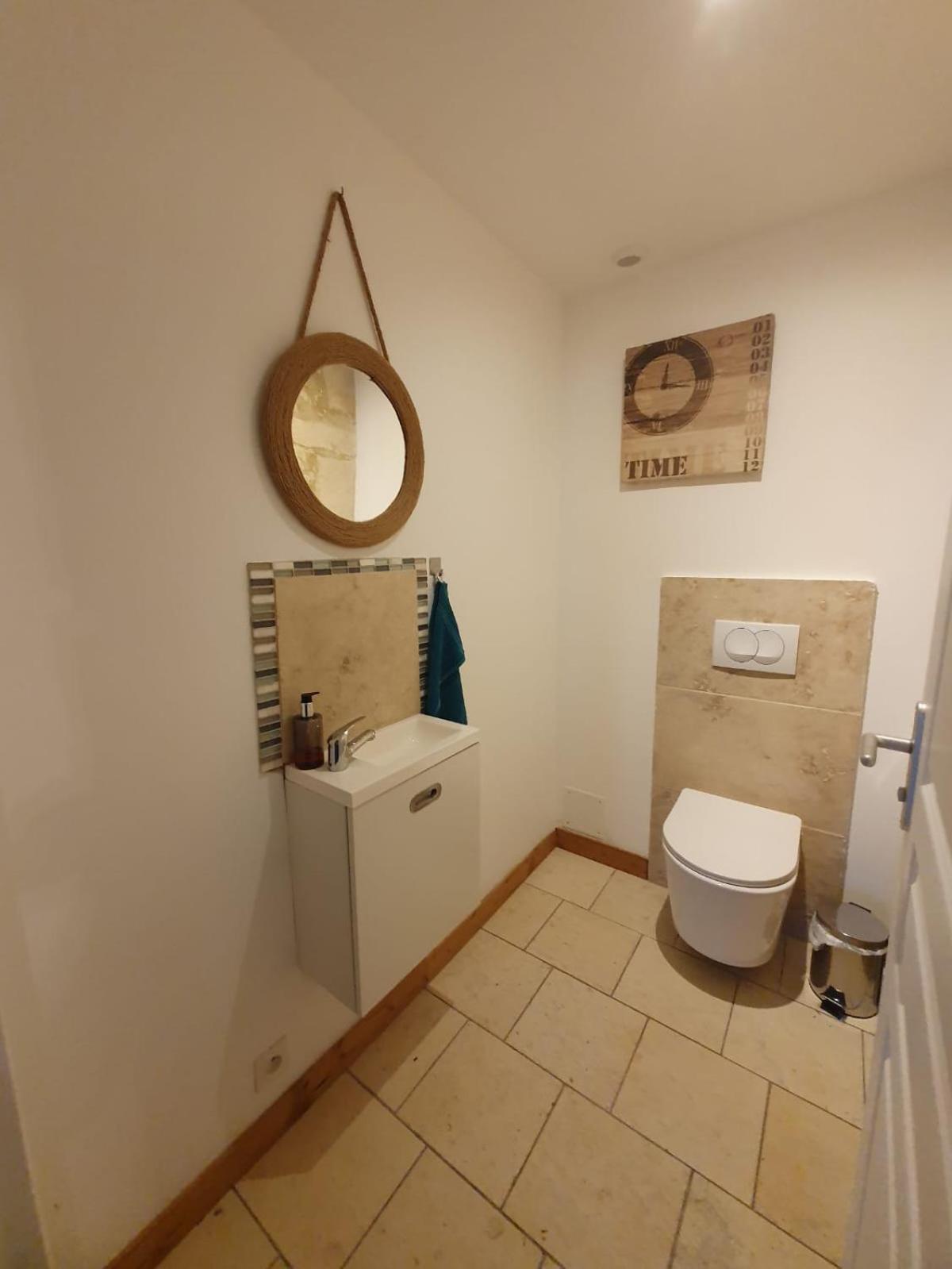 De La Salle 8 Personnes A La Campagne Avec Jacuzzi 4 3 Wc * Rivarennes (Indre-et-Loire)