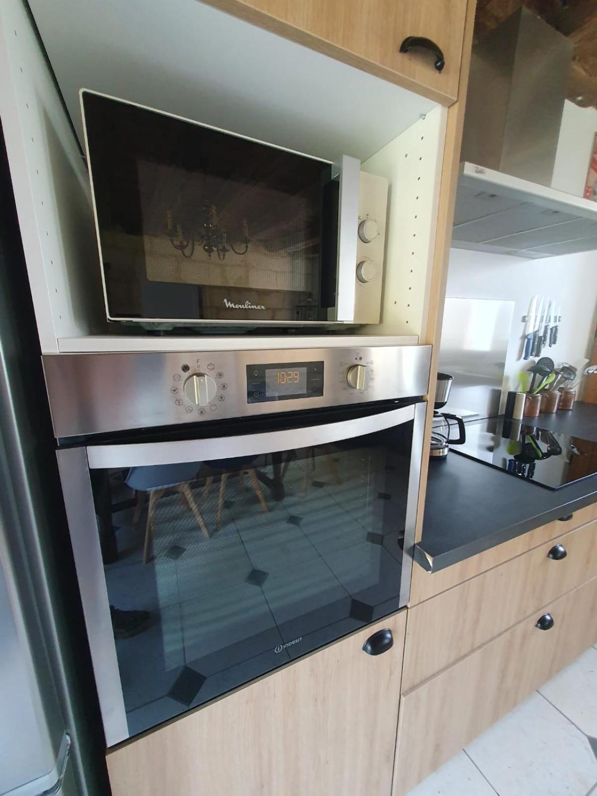 De La Salle 8 Personnes A La Campagne Avec Jacuzzi 4 3 Wc Ferienhaus *